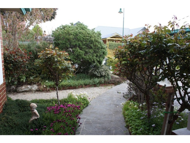 34 Long Drive, Sunbury VIC 3429