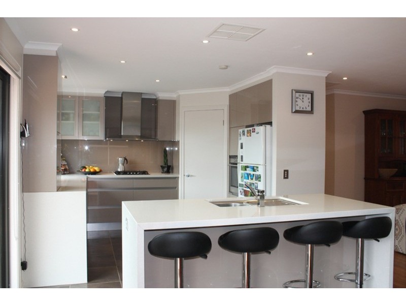 21 Dyson Drive, Sunbury VIC 3429