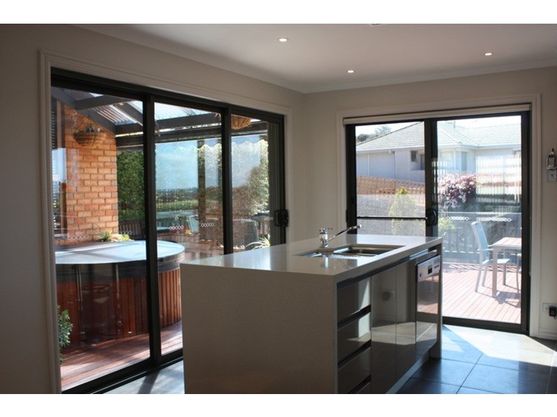 21 Dyson Drive, Sunbury VIC 3429