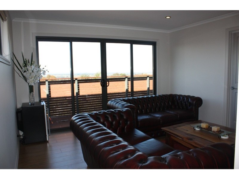 21 Dyson Drive, Sunbury VIC 3429