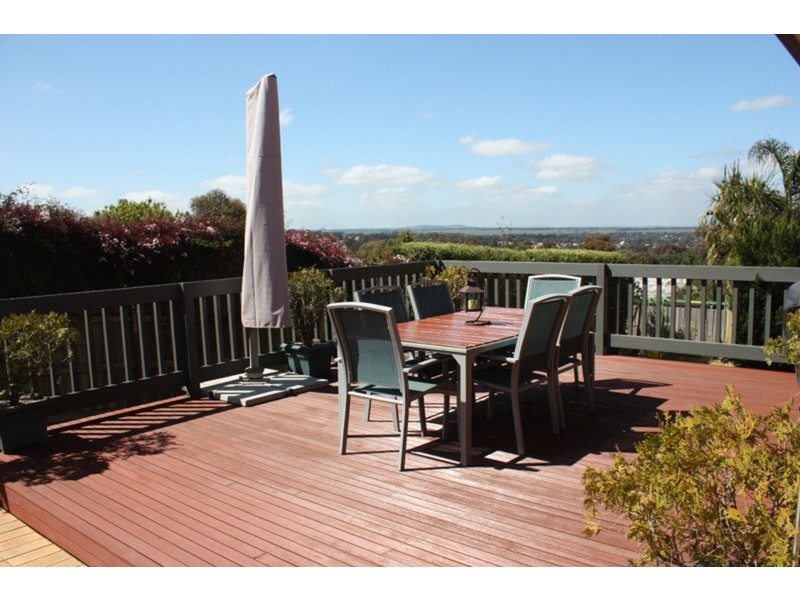 21 Dyson Drive, Sunbury VIC 3429