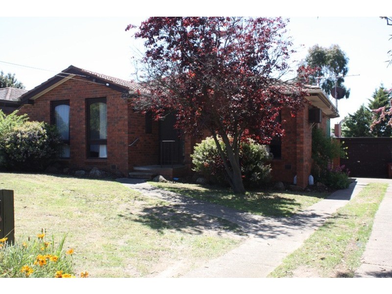 14 Fraser Court, Sunbury VIC 3429