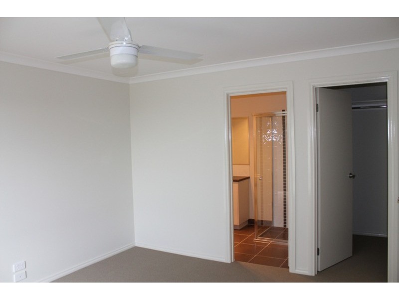 110 Phillip Drive, Sunbury VIC 3429