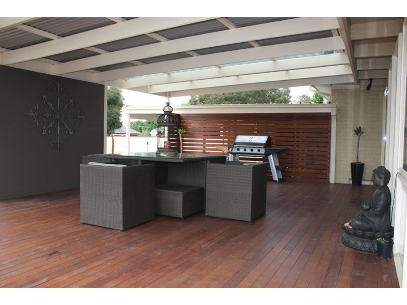 12 Forrest Street, Sunbury VIC 3429