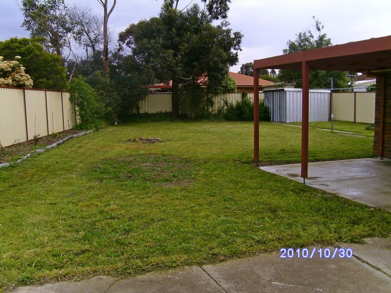 8 Mellon Court, Sunbury VIC 3429