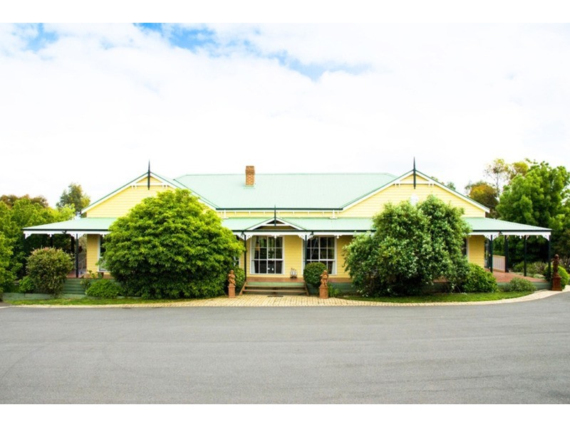 95 Green Street, Bulla VIC 3428