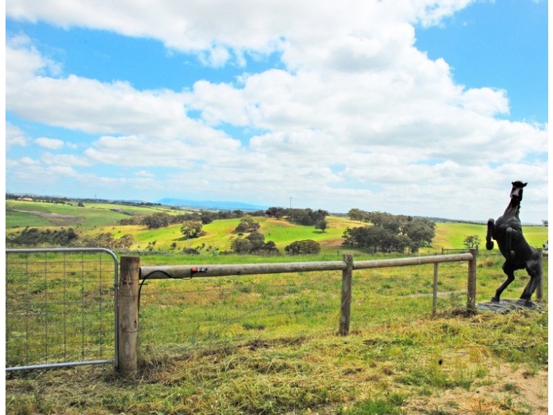 95 Green Street, Bulla VIC 3428
