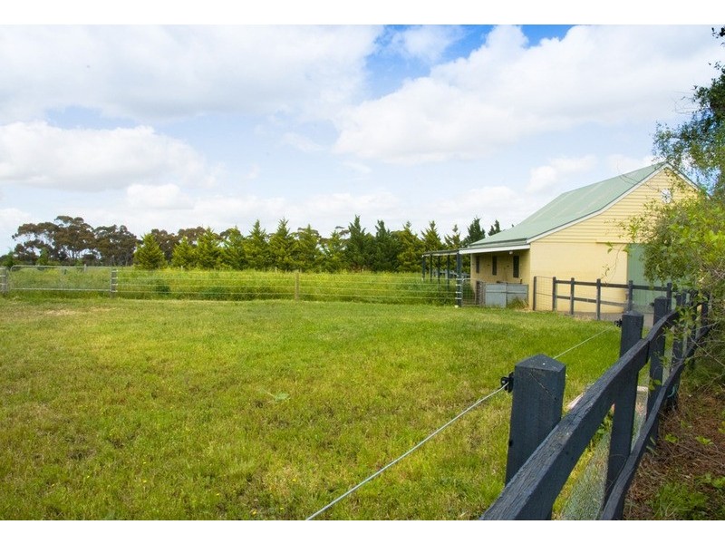 95 Green Street, Bulla VIC 3428