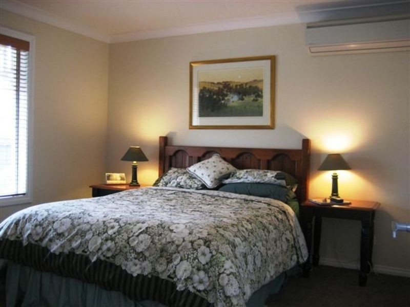 79 Pasley Street, Sunbury VIC 3429