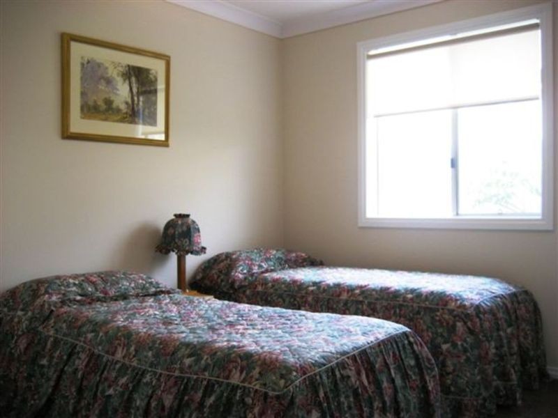 79 Pasley Street, Sunbury VIC 3429