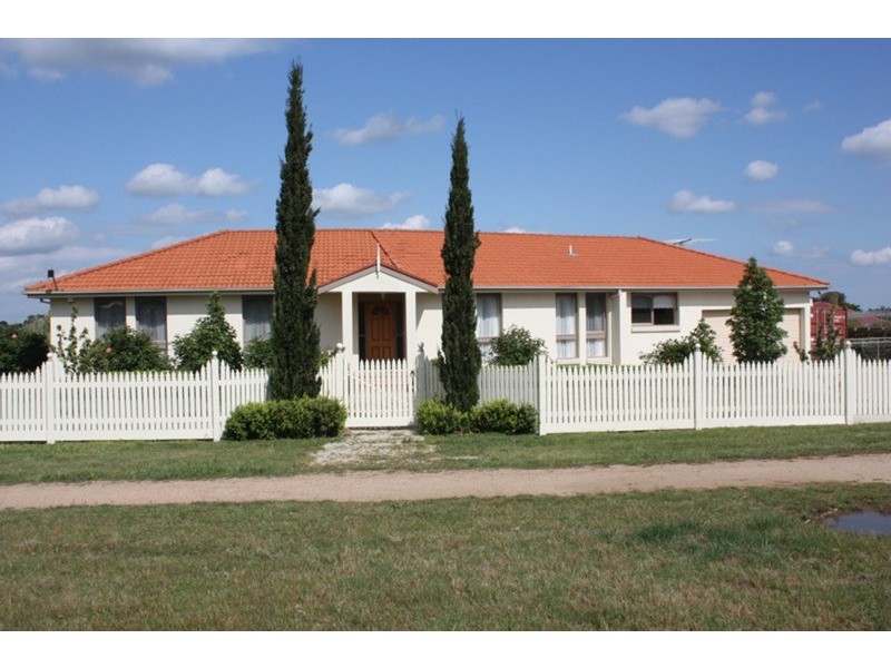 99 Gisborne-kilmore Road, Riddells Creek VIC 3431