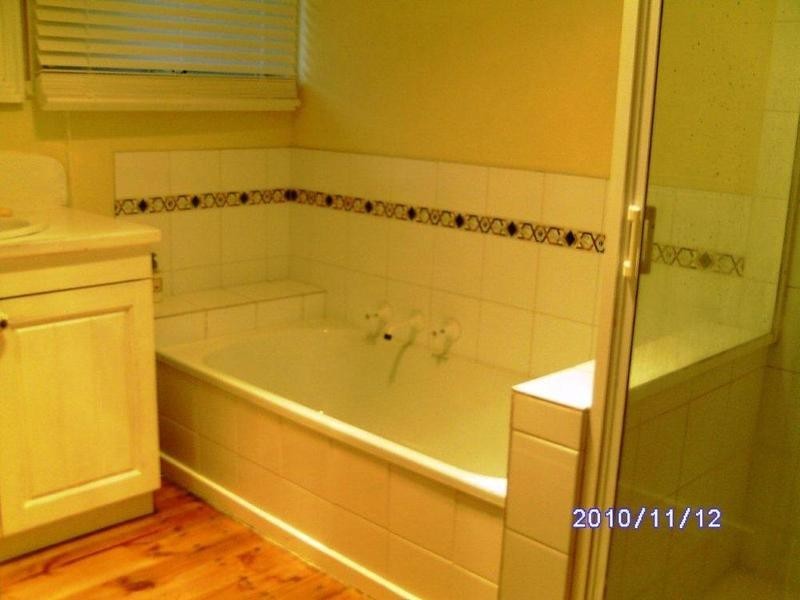 51 Dobell Avenue, Sunbury VIC 3429