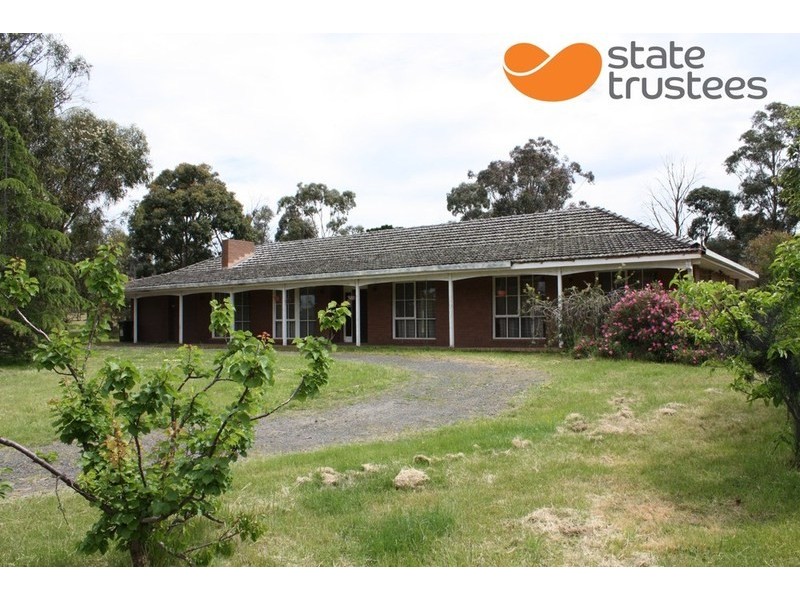 320 Gap Road, Sunbury VIC 3429