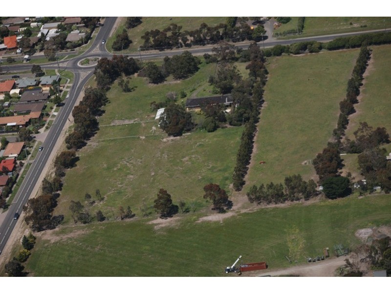 320 Gap Road, Sunbury VIC 3429