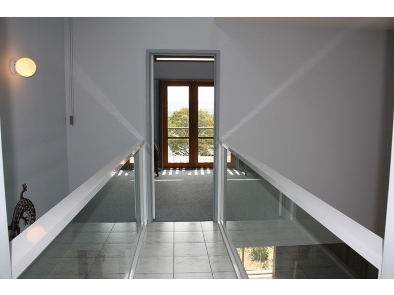 5 Wyralla Crescent, Gisborne VIC 3437