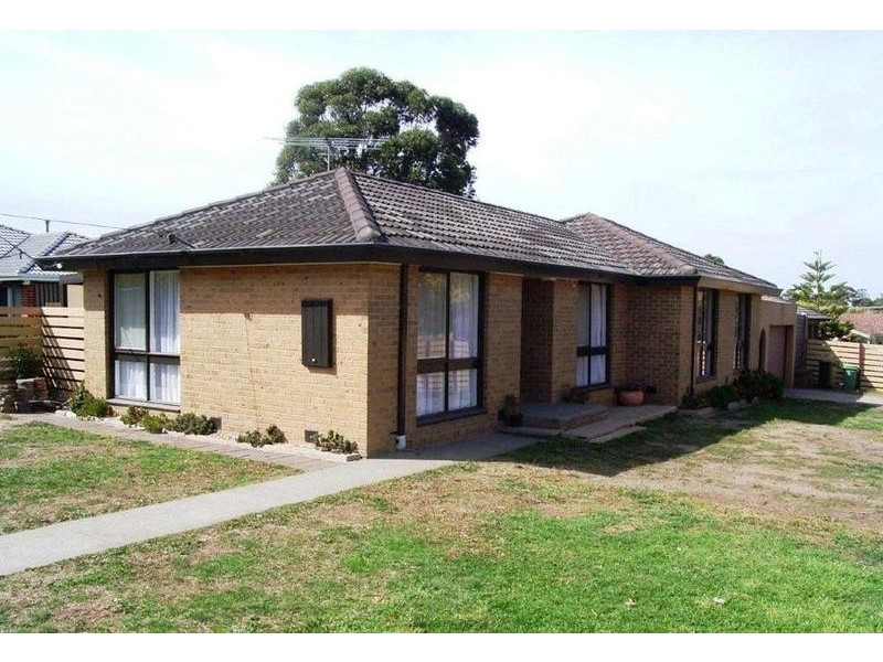 2 Hughes Court, Sunbury VIC 3429