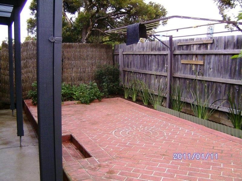 1/38 Heysen Drive, Sunbury VIC 3429