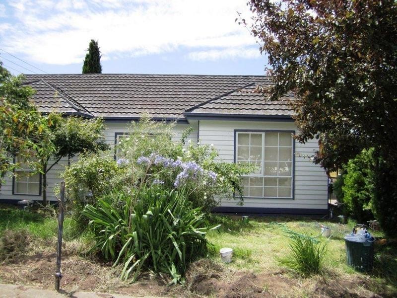 10 Neill Street, Sunbury VIC 3429