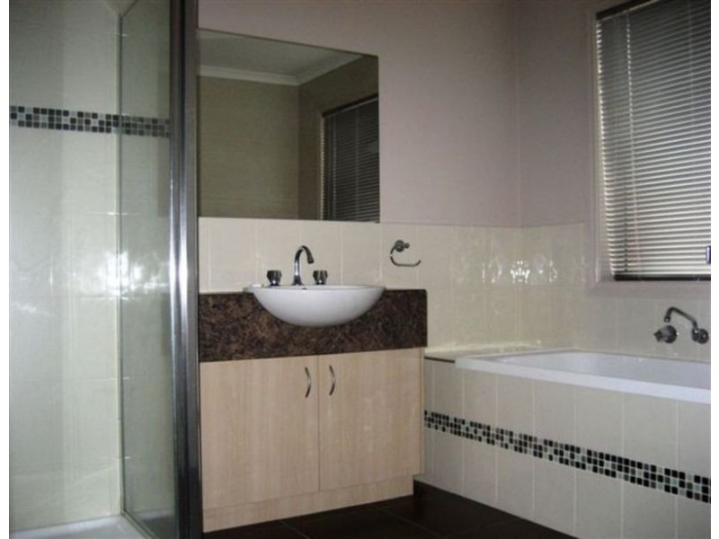 64 Charter Road West, Sunbury VIC 3429