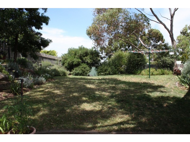 86 Stewarts Lane, Sunbury VIC 3429
