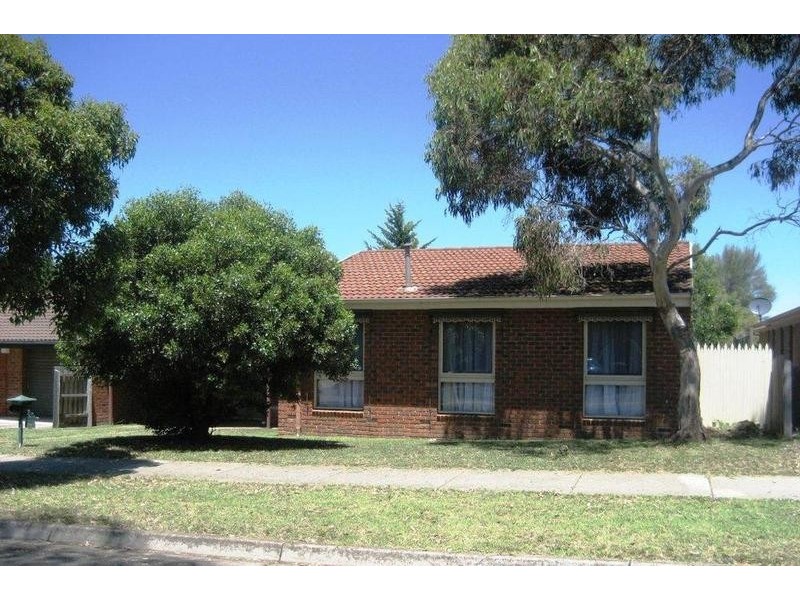 31 Marjorie Avenue, Sunbury VIC 3429