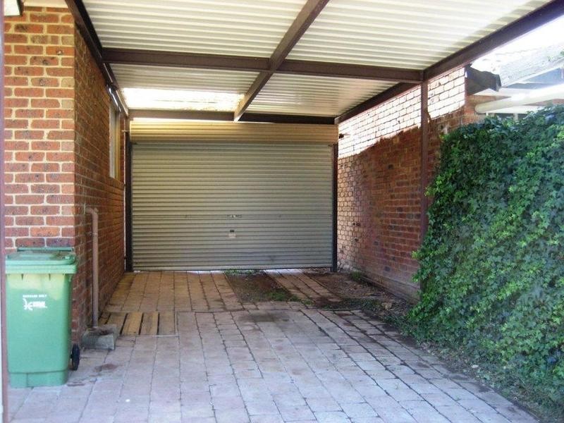 31 Marjorie Avenue, Sunbury VIC 3429
