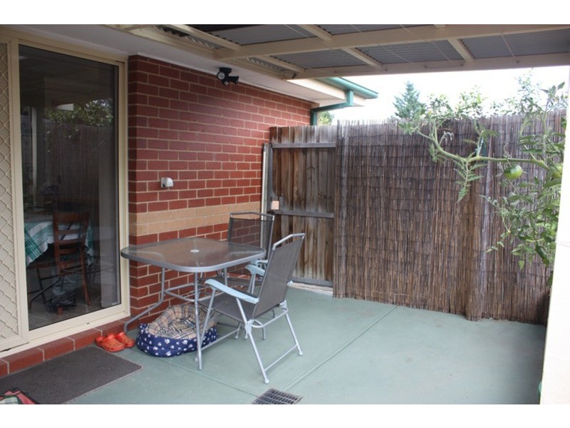 1/34 Harcombe Drive, Sunbury VIC 3429