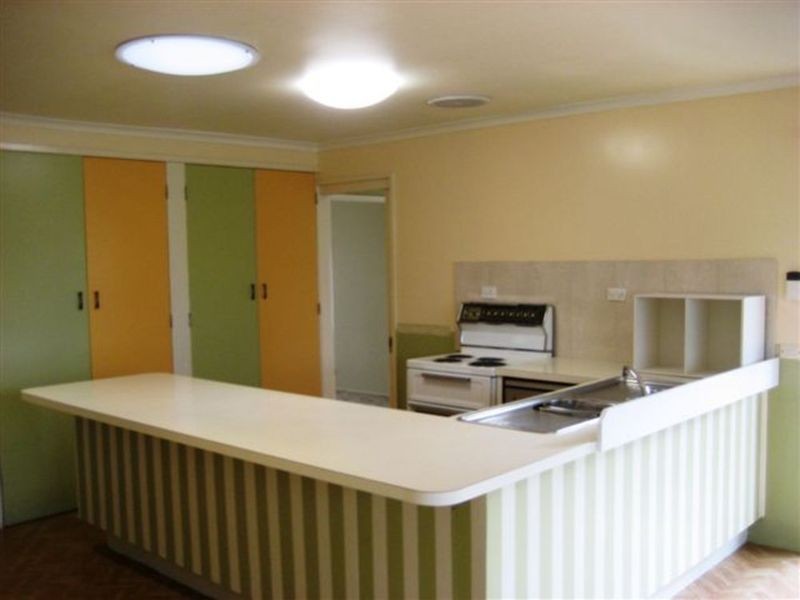 8 Hogan Street, Sunbury VIC 3429