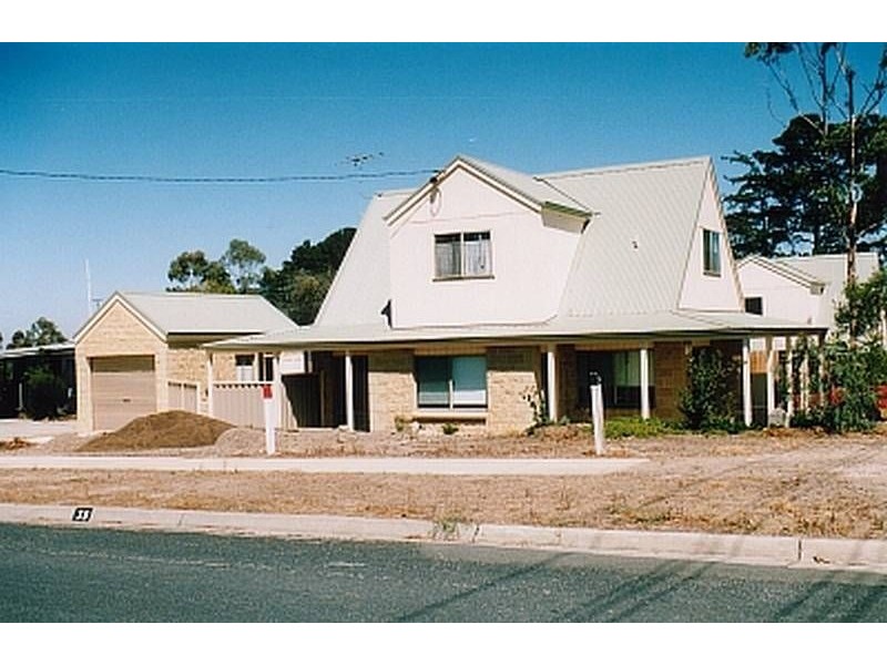 39 Miller Street, Sunbury VIC 3429