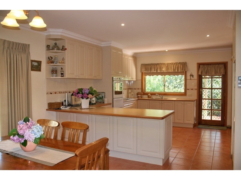 64 Chessy Park Drive, New Gisborne VIC 3438