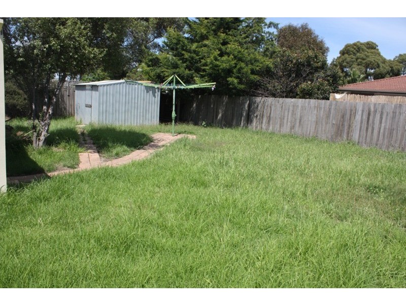 19 Anthony Street, Sunbury VIC 3429