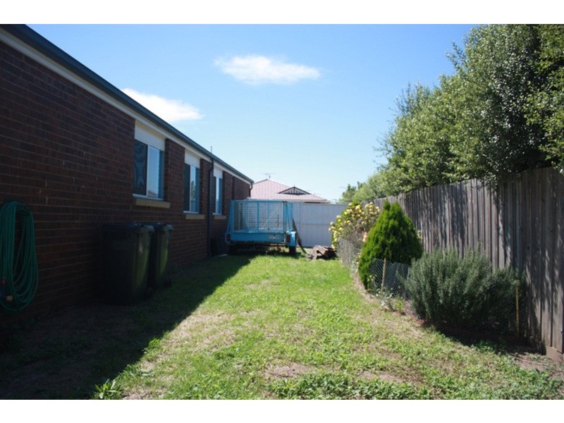 6 Giffen Court, Sunbury VIC 3429