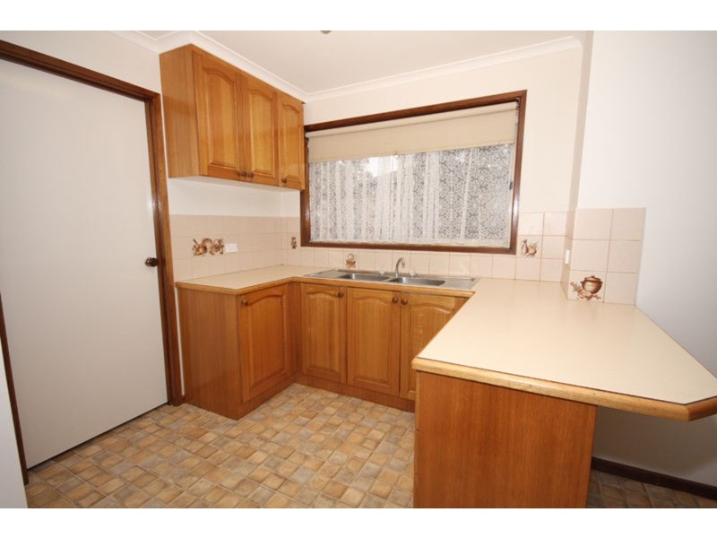 2/1 McEwan Place, Sunbury VIC 3429