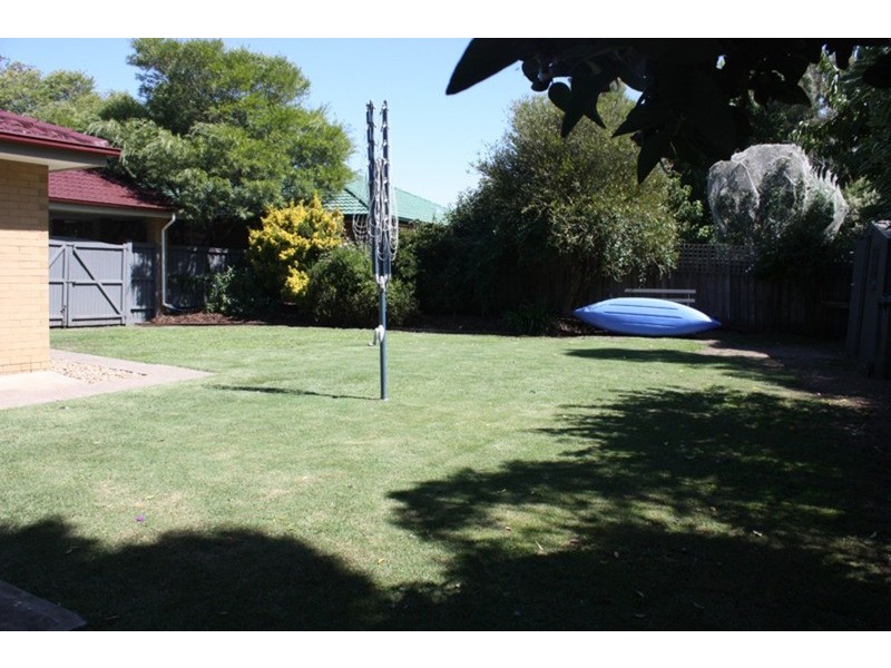70 Menzies Drive, Sunbury VIC 3429