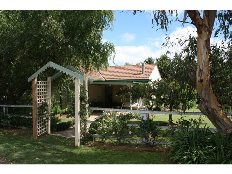 1 Fitzroy Street, Sunbury VIC 3429