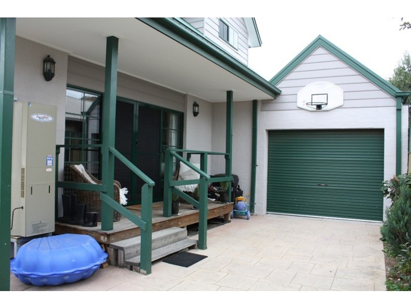 95 Harker Street, Sunbury VIC 3429