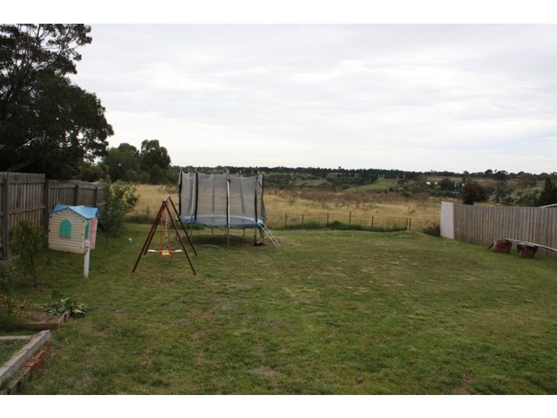 95 Harker Street, Sunbury VIC 3429