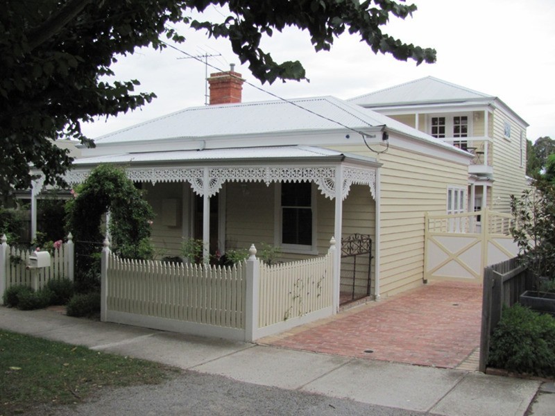 42 Brook Street, Sunbury VIC 3429