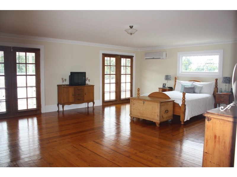 42 Brook Street, Sunbury VIC 3429