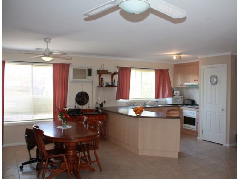 36 Charter Road, Sunbury VIC 3429