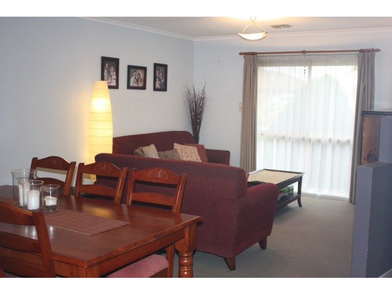 1 Sorbonne Drive, Sunbury VIC 3429