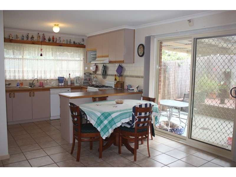 34 Harcombe Drive, Sunbury VIC 3429