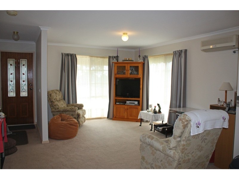 34 Harcombe Drive, Sunbury VIC 3429