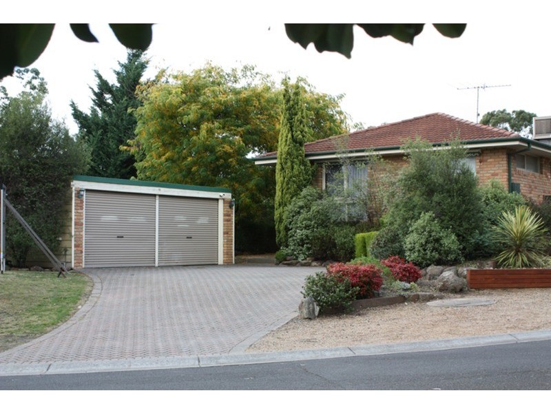 1 Argyle Place, Sunbury VIC 3429