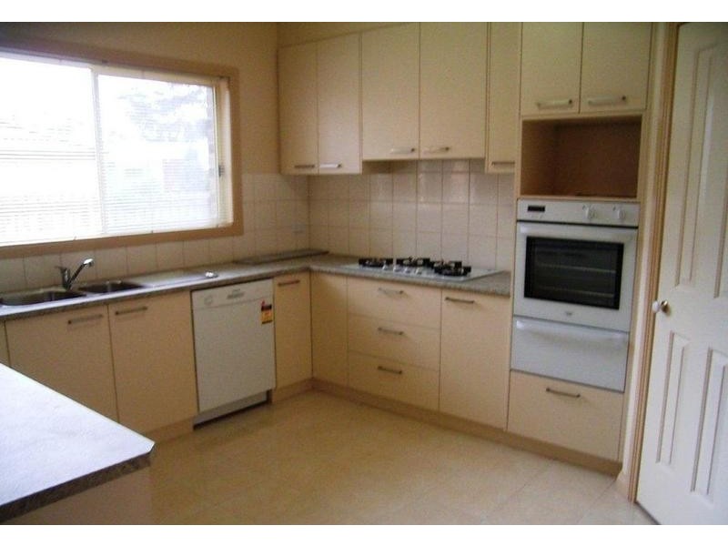 6 Bluegum Way, Sunbury VIC 3429