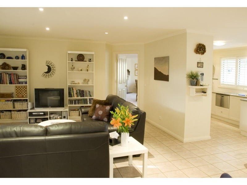 20 Pinelea Grove, Gisborne VIC 3437