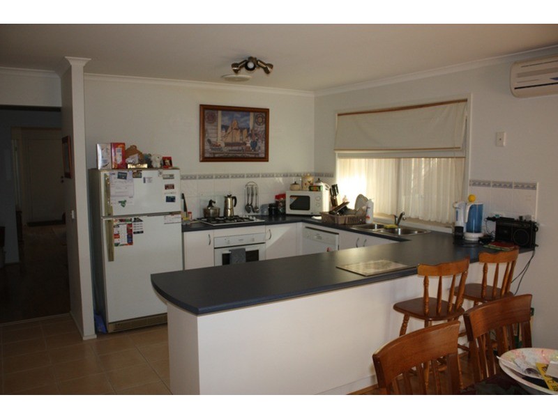 16 Murdoch Court, Sunbury VIC 3429