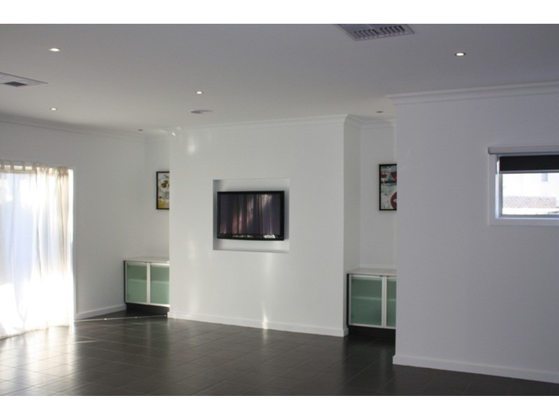 5 Golf Links Drive, Sunbury VIC 3429