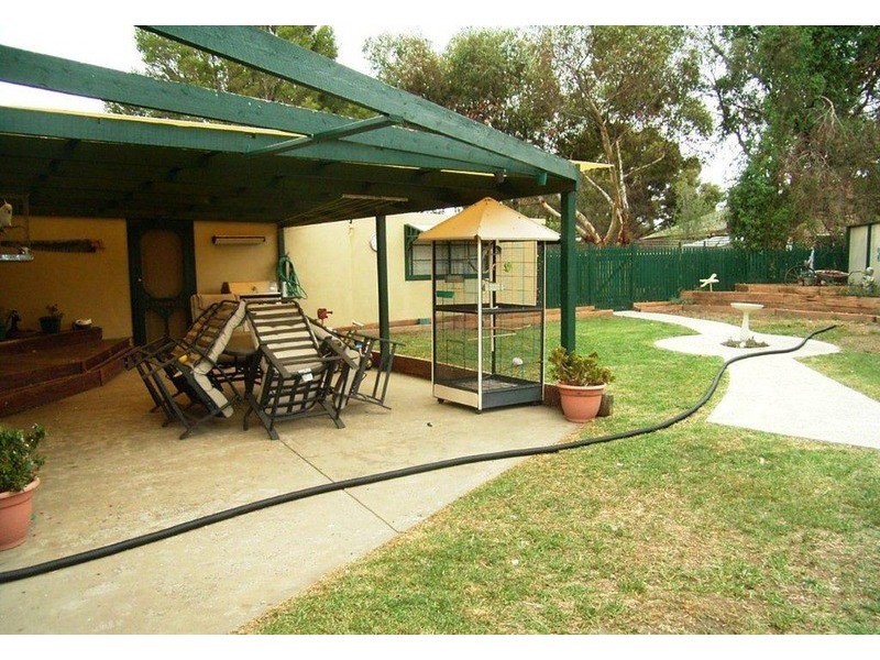 24 Gleneagles Drive, Sunbury VIC 3429