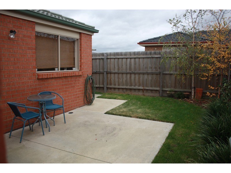 4 Kippax Street, Sunbury VIC 3429